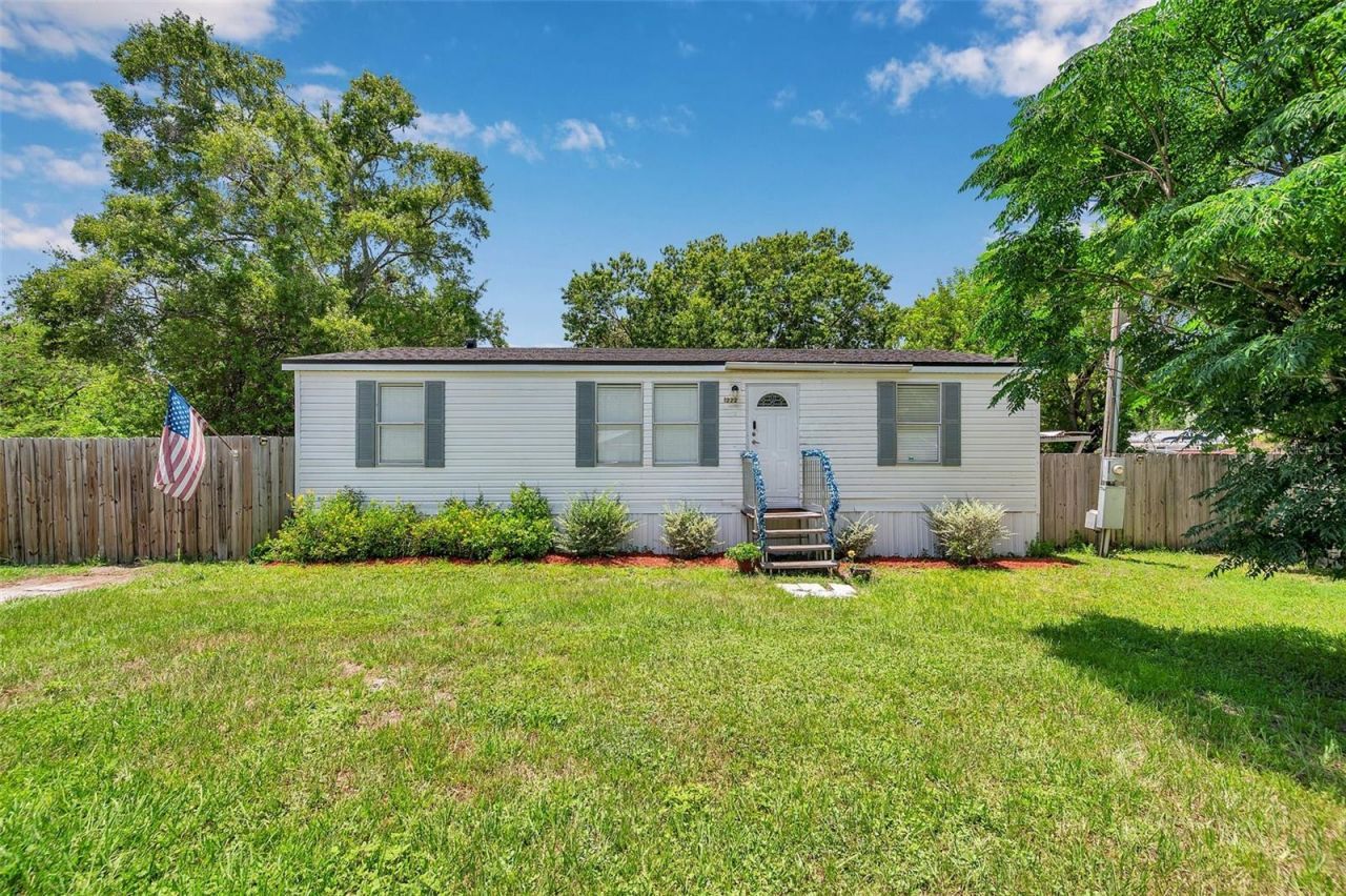 1222 Rowell Street, Auburndale, FL 33823 Photo