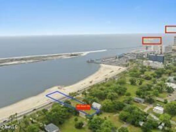 560 Beach Boulevard, Biloxi, MS 39530