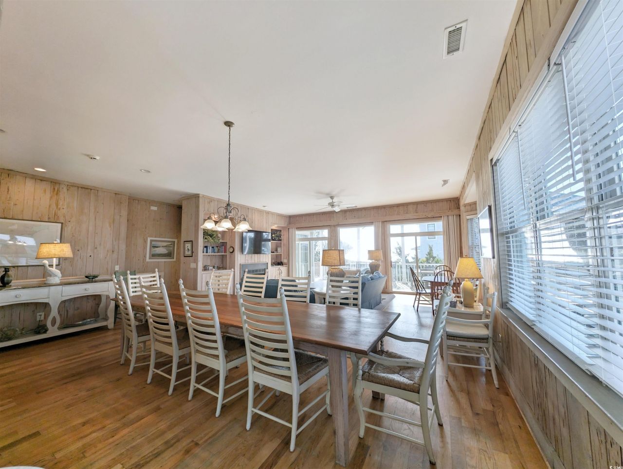 186 Parker Dr. Photo 11