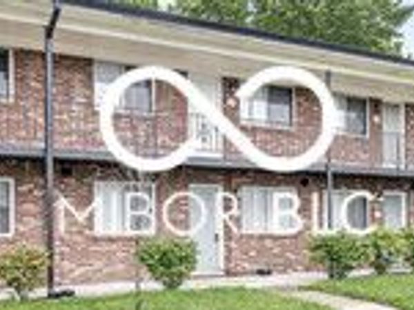 10301 Medallion Drive, Unit 214, Indianapolis, IN 46231