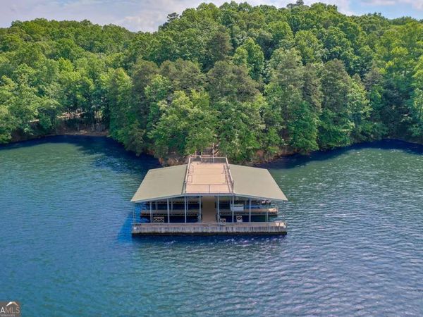 550 Bayberry Crossing Drive, Gainesville, GA 30501