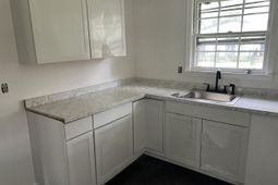 136 Highland Park Circle photo 4