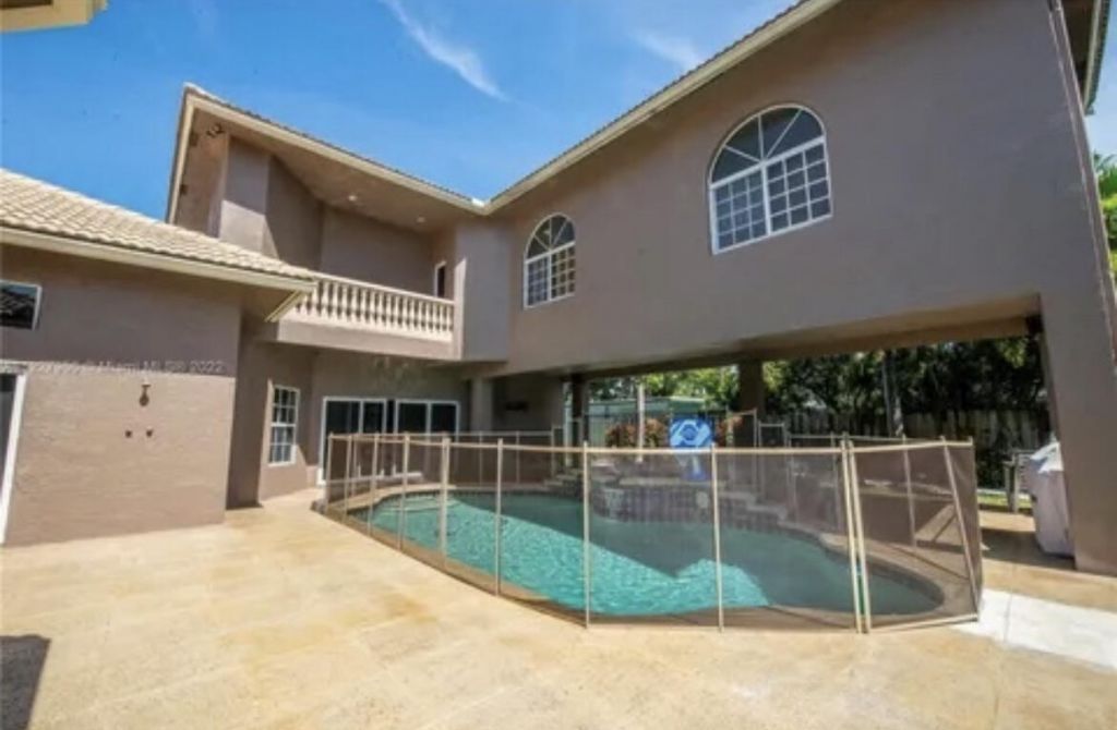 423 NE 3rd Street, Pompano Beach, FL 33060 Photo