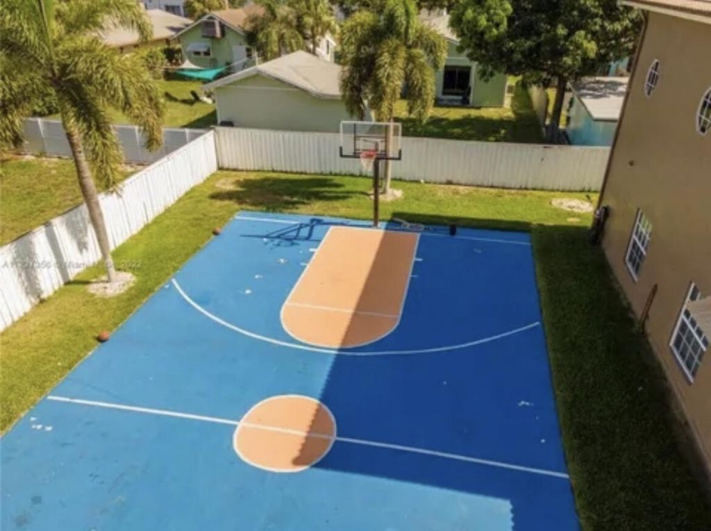 423 NE 3rd Street, Pompano Beach, FL 33060 Photo