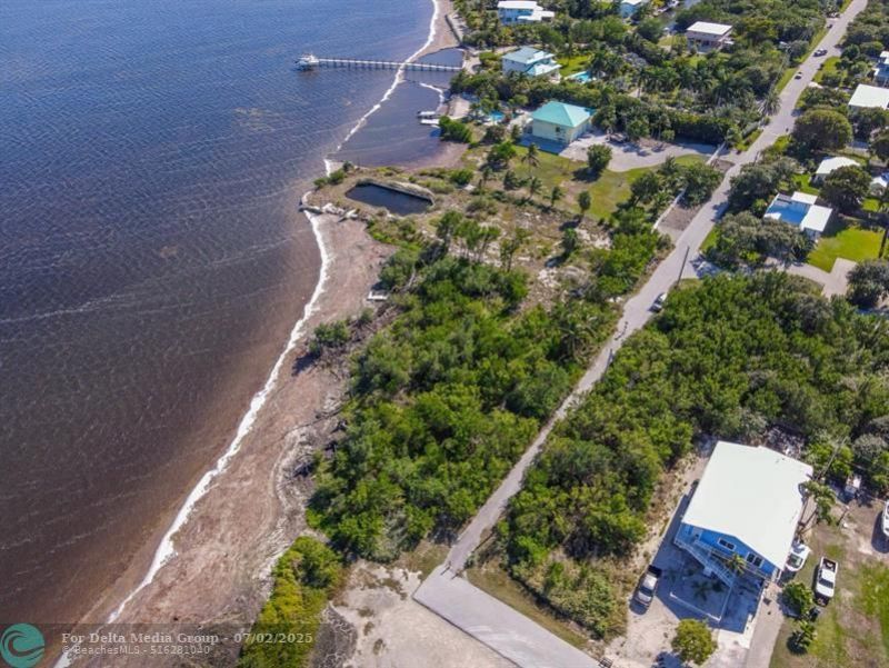 1261 Avenue A, Big Pine Key, FL 33043 Photo