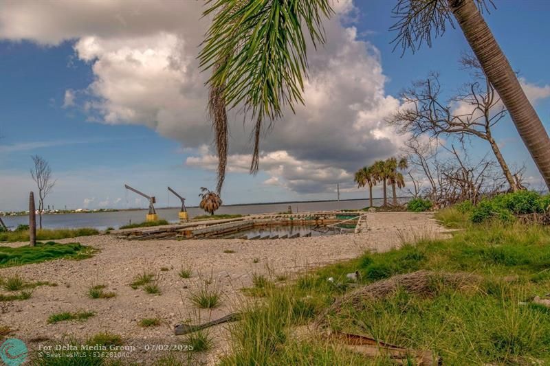 1261 Avenue A, Big Pine Key, FL 33043 Photo