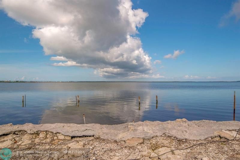 1261 Avenue A, Big Pine Key, FL 33043 Photo