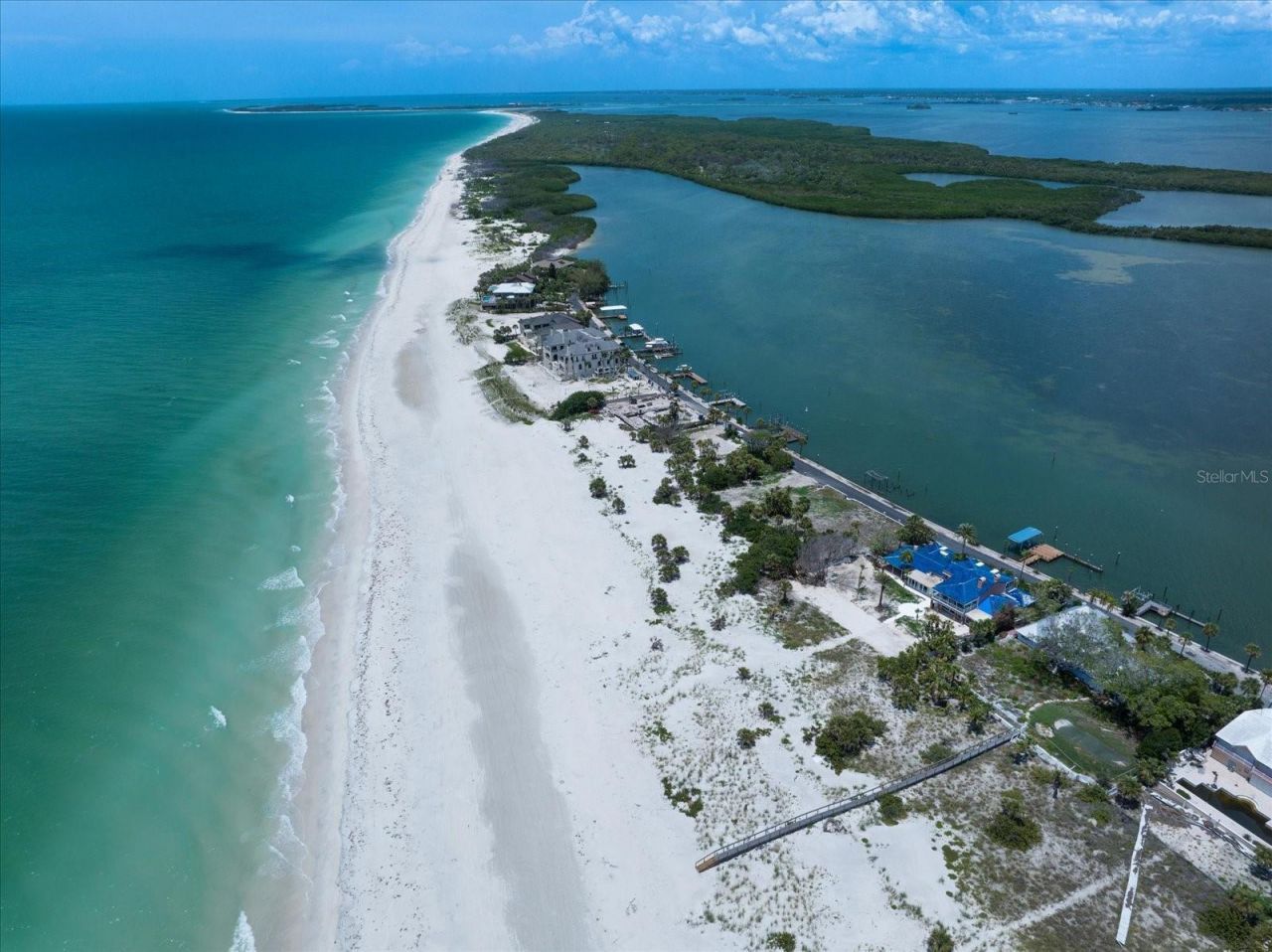 1114 Mandalay Point, Clearwater Beach, FL 33767 Photo