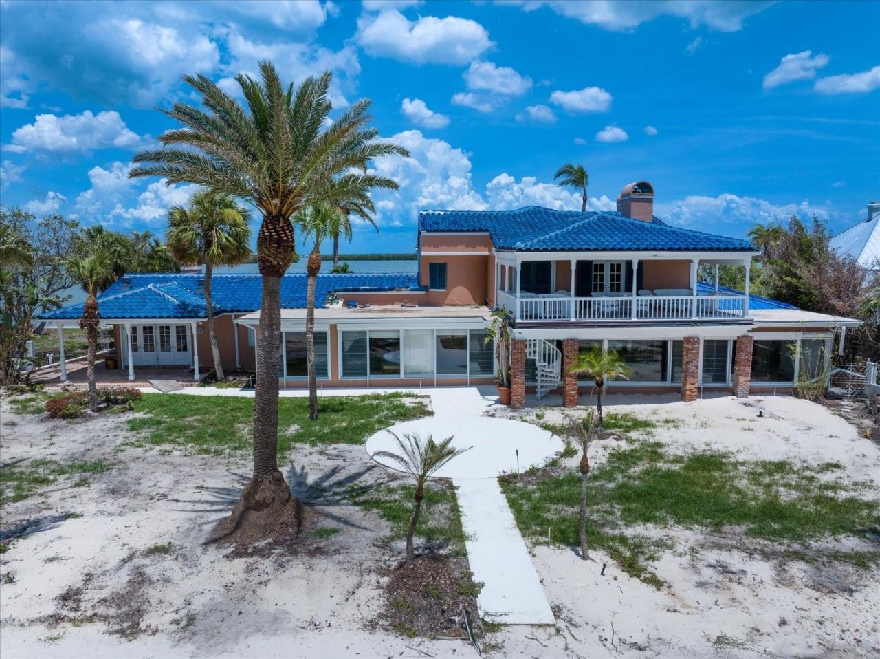 1114 Mandalay Point, Clearwater Beach, FL 33767 Photo