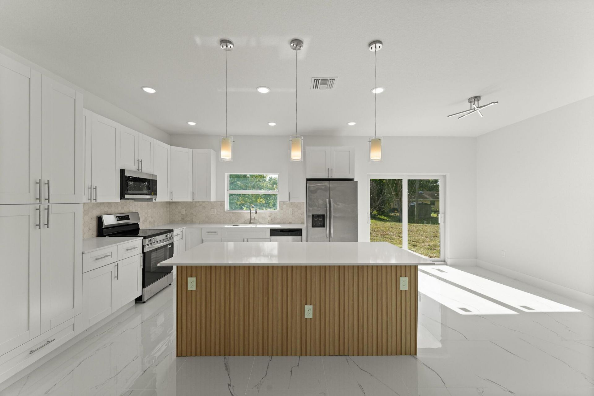 8601 Fort Pierce Boulevard, Fort Pierce, FL 34951 Photo