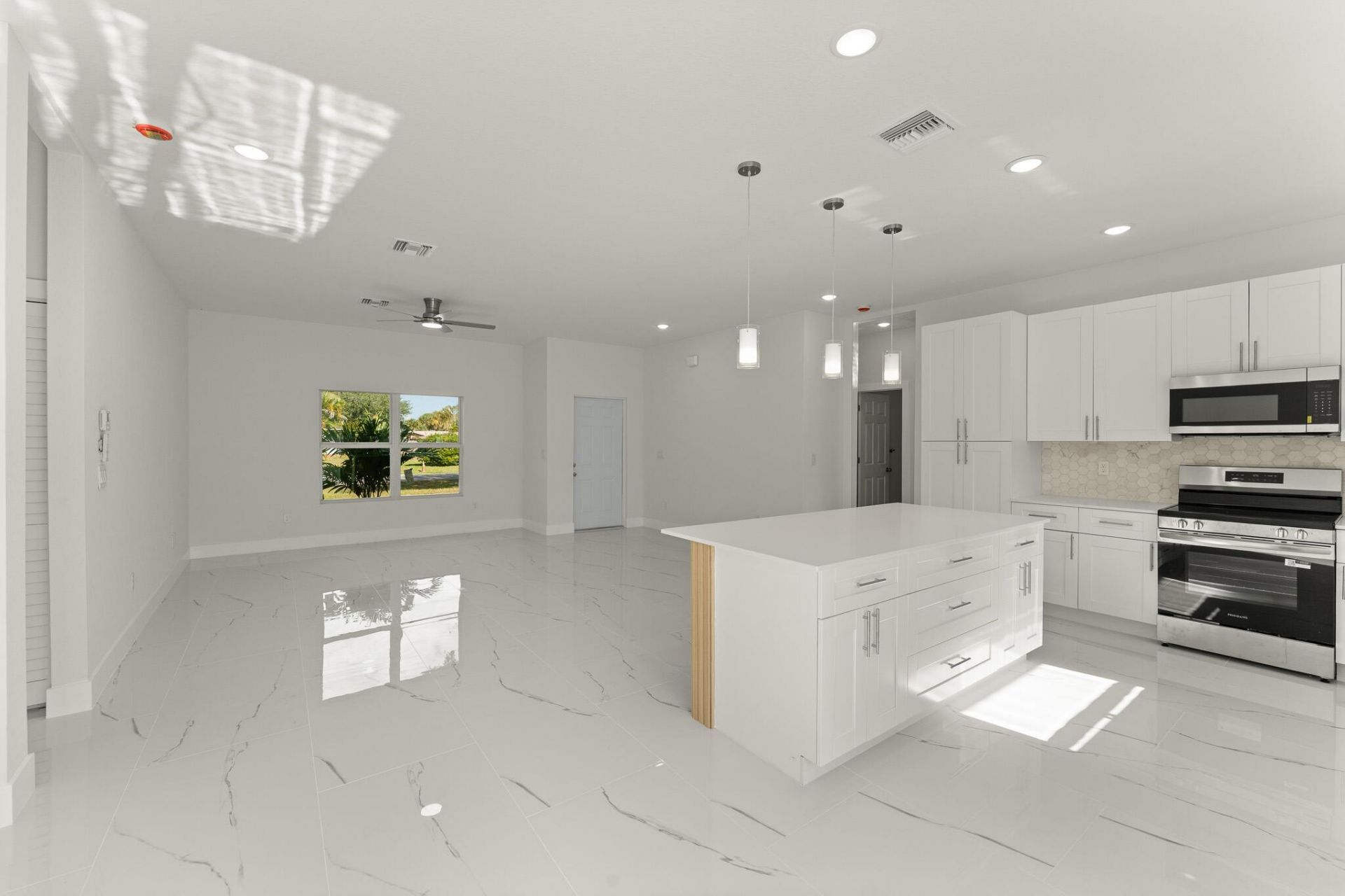 8601 Fort Pierce Boulevard, Fort Pierce, FL 34951 Photo