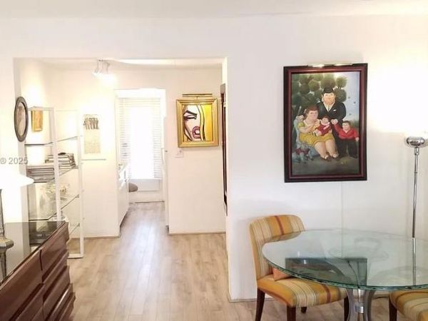 1050 Pennsylvania Ave, Unit 12-A, Miami Beach, FL 33139