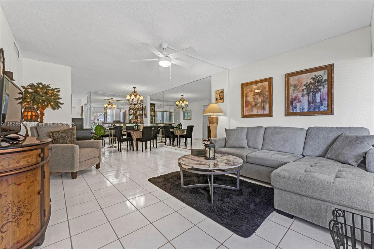 1169 Hillsboro Mile, Unit 111, Hillsboro Beach, FL 33062 Photo