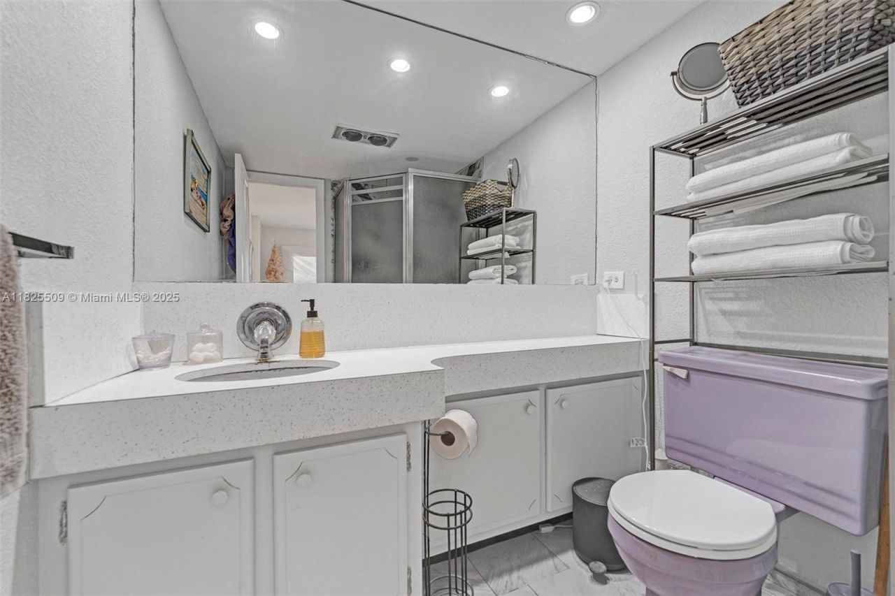 1169 Hillsboro Mile, Unit 111, Hillsboro Beach, FL 33062 Photo