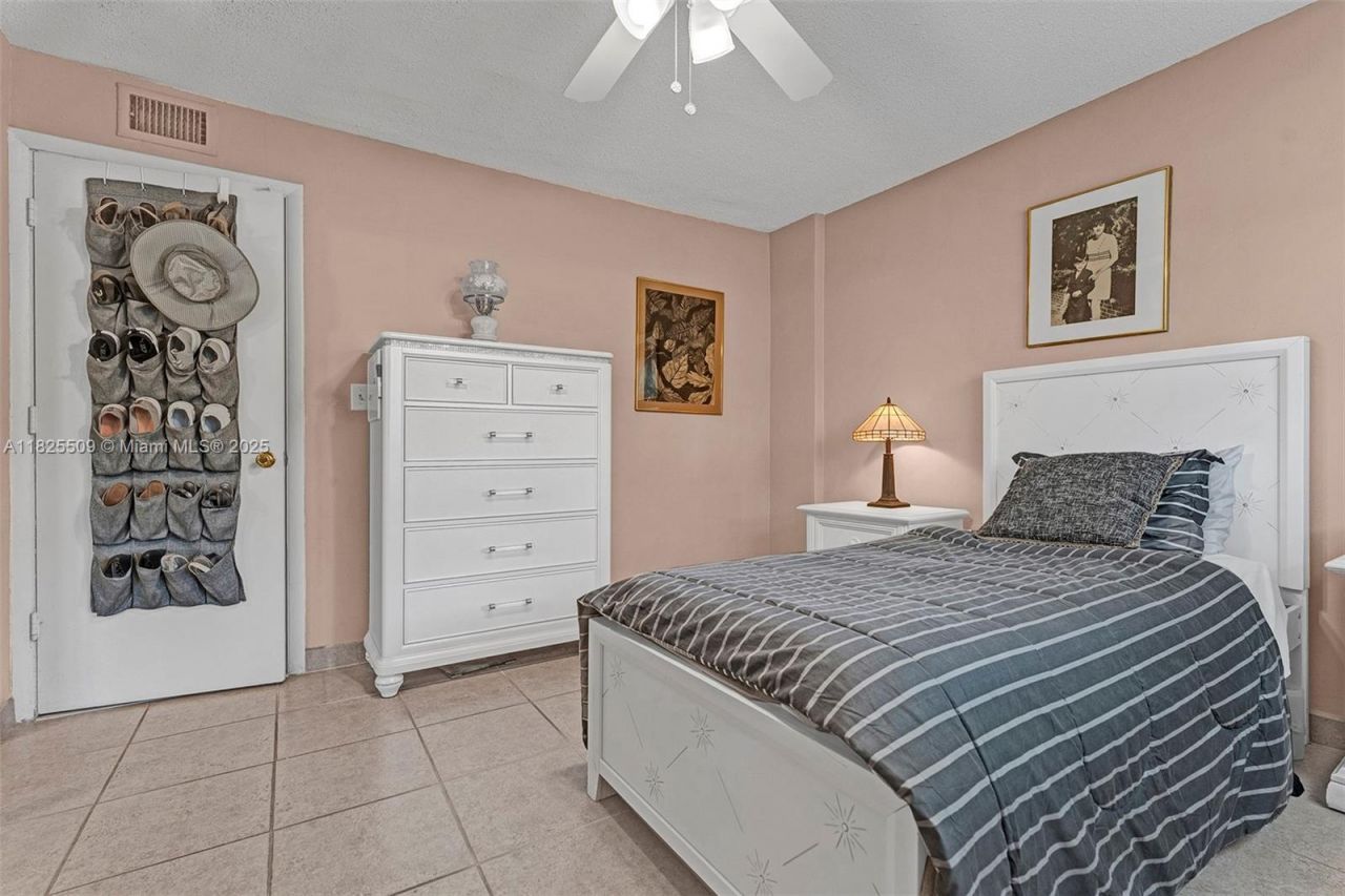 1169 Hillsboro Mile, Unit 111, Hillsboro Beach, FL 33062 Photo