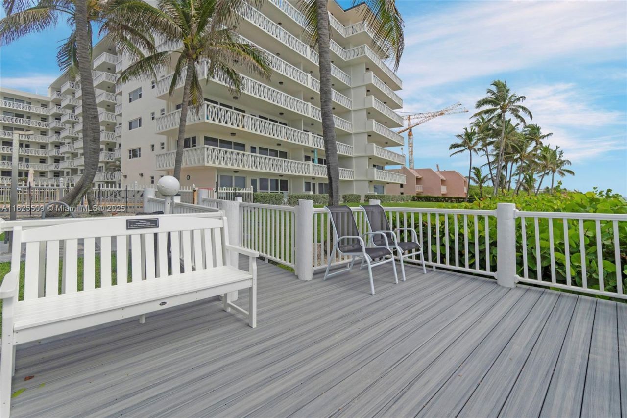 1169 Hillsboro Mile, Unit 111, Hillsboro Beach, FL 33062 Photo