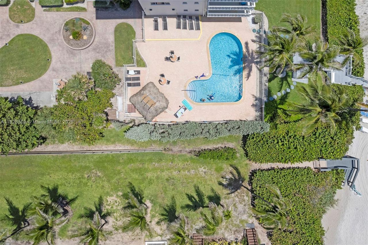 1169 Hillsboro Mile, Unit 111, Hillsboro Beach, FL 33062 Photo