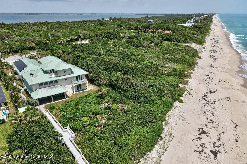 8855 Highway A1a, Melbourne Beach, FL 32951 Photo