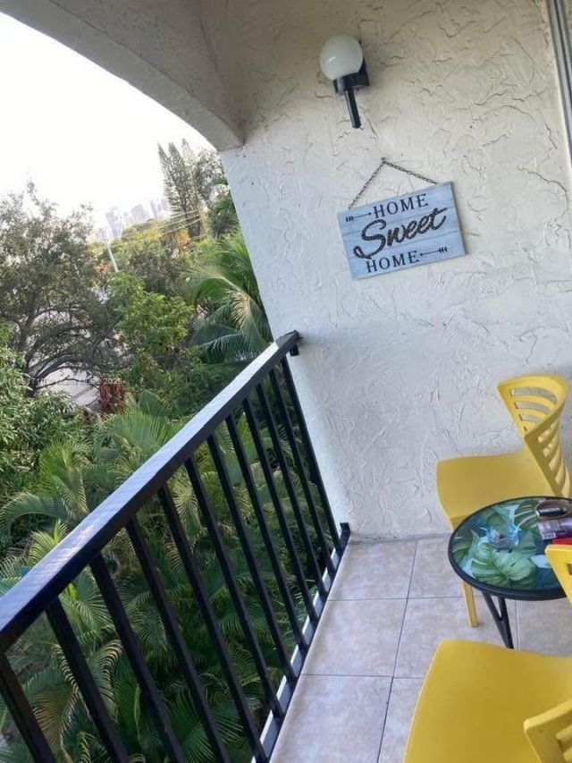 2160 SW 16th Ave, Unit 421, Miami, FL 33145 Photo