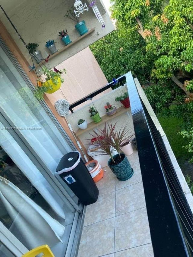 2160 SW 16th Ave, Unit 421, Miami, FL 33145 Photo