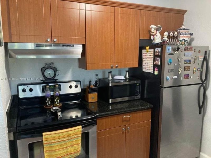 2160 SW 16th Ave, Unit 421, Miami, FL 33145 Photo