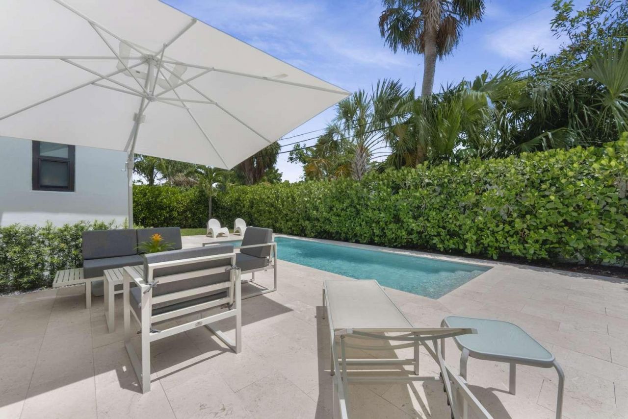 358 Putnam Ranch Road, West Palm Beach, FL 33405 Photo