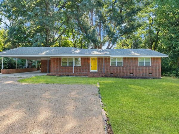 123 Columbia Drive, Tallahassee, FL 32304