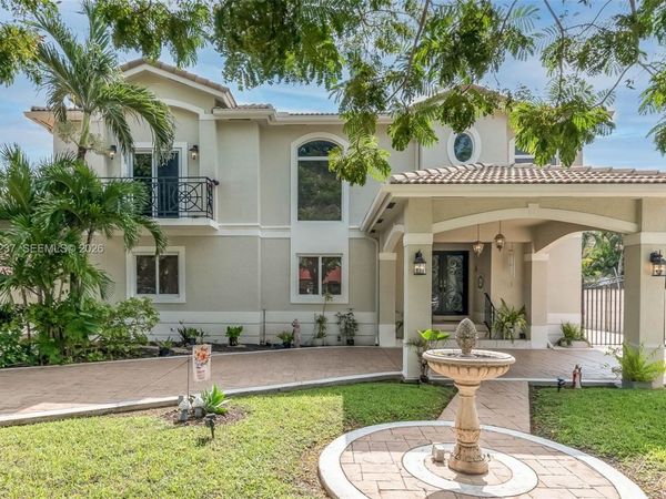 4665 SW 159th Ct, Miami, FL 33185