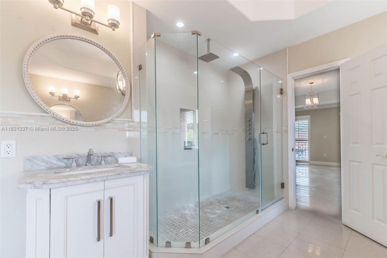 4665 SW 159th Ct, Miami, FL 33185 Photo