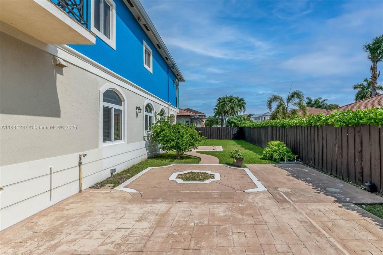 4665 SW 159th Ct, Miami, FL 33185 Photo