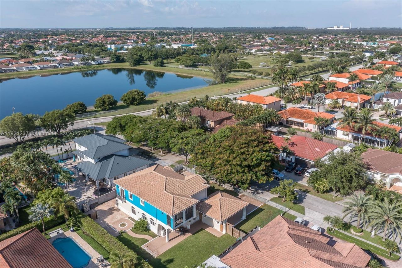 4665 SW 159th Ct, Miami, FL 33185 Photo