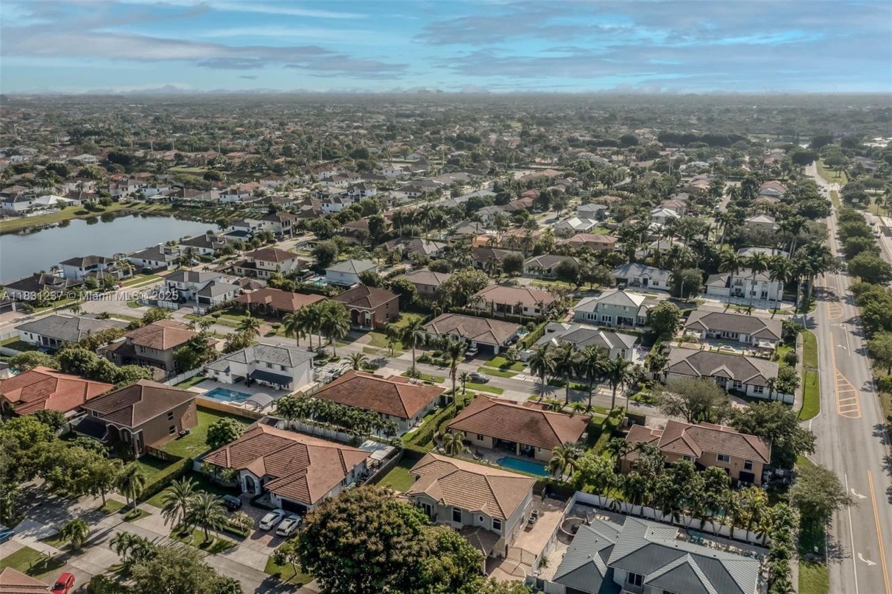 4665 SW 159th Ct, Miami, FL 33185 Photo