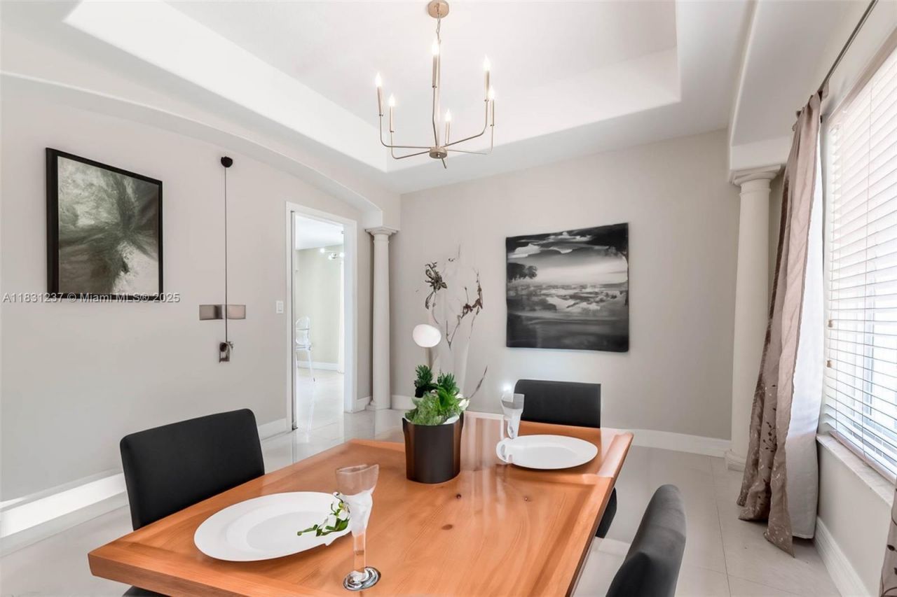 4665 SW 159th Ct, Miami, FL 33185 Photo