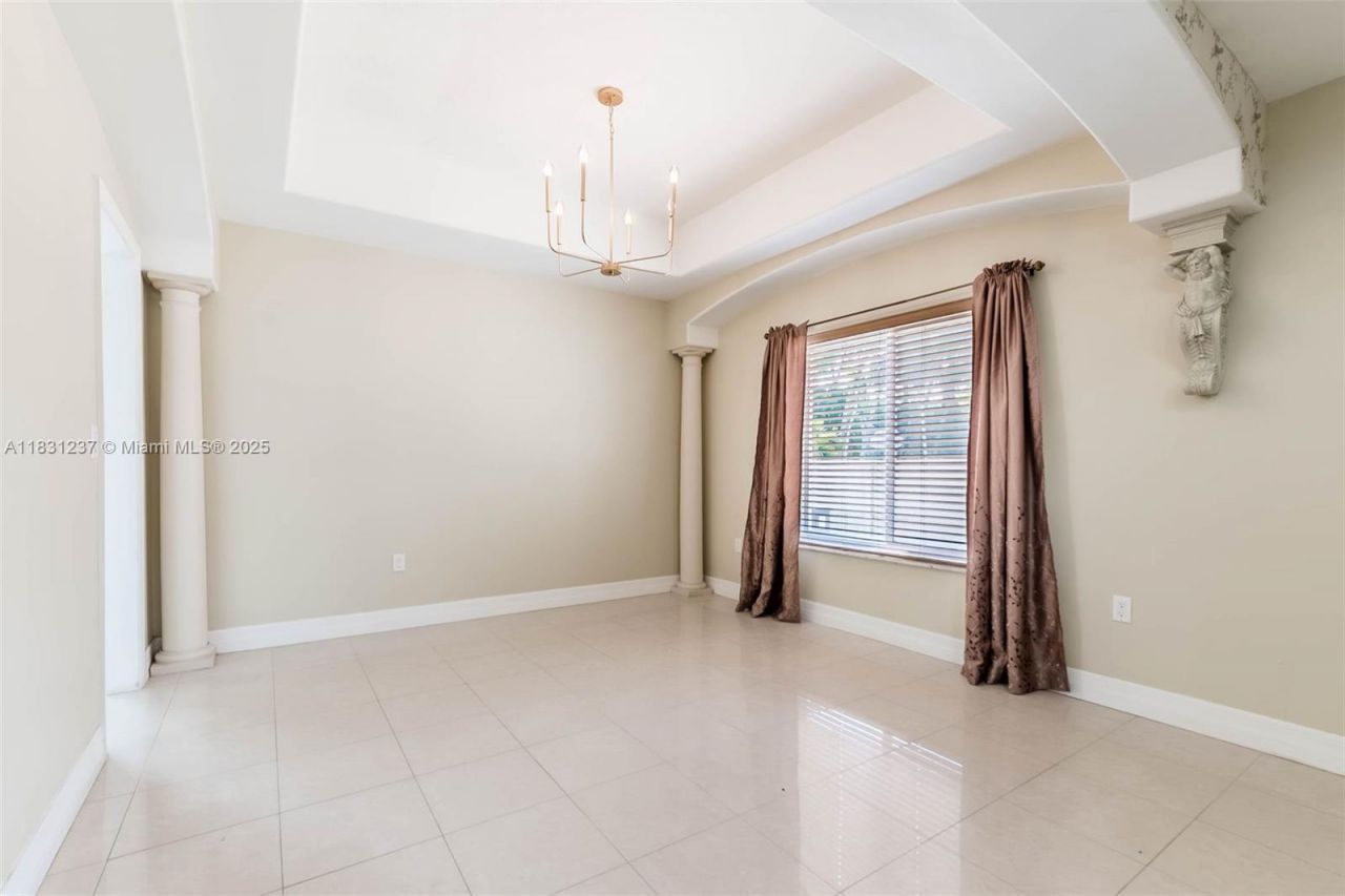 4665 SW 159th Ct, Miami, FL 33185 Photo