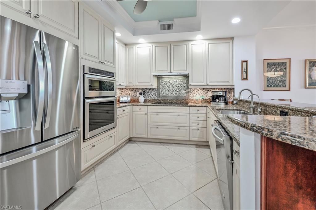 23850 Via Italia Cir, Unit 404, Estero, FL 34134 Photo