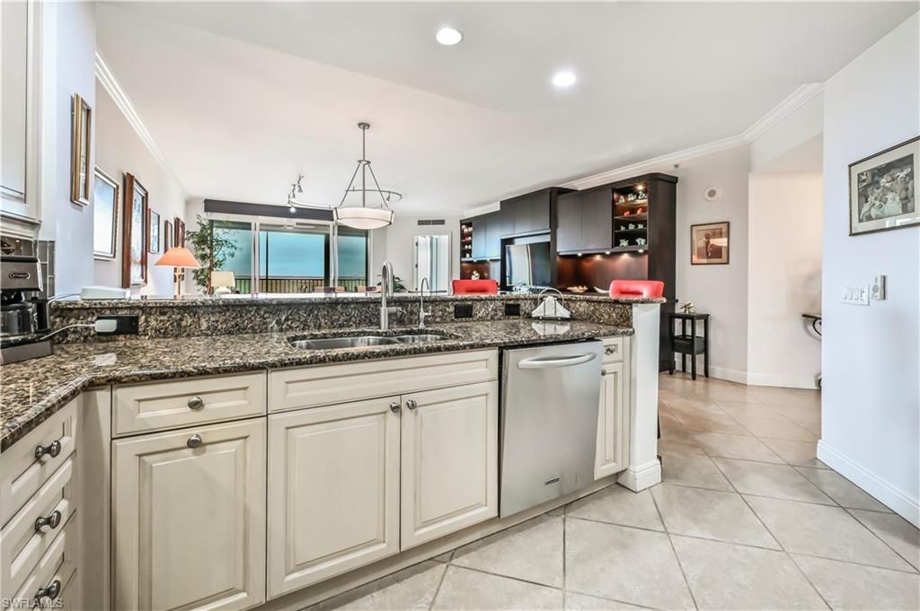 23850 Via Italia Cir, Unit 404, Estero, FL 34134 Photo