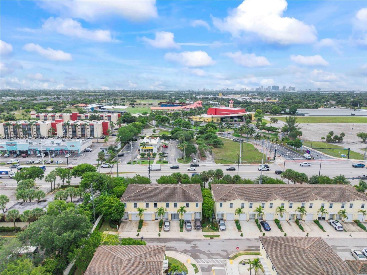 1128 NW 40th Ter, Lauderhill, FL 33313 Photo