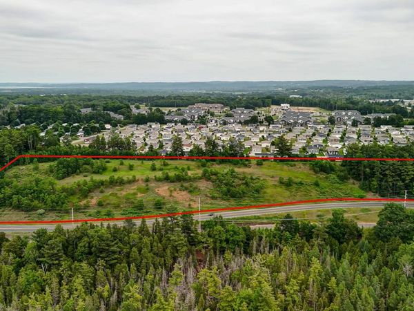 2050 Keystone N, Traverse City, MI 49686