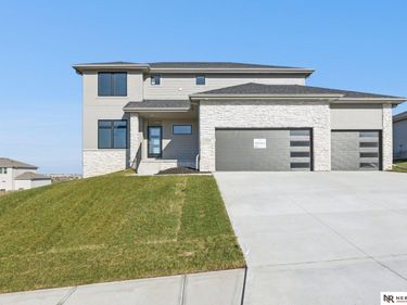 17110 Cora Street, Bennington, NE 68007