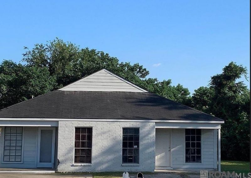 2030-2032 Helm Dr, Unit #2, Baton Rouge, LA 70820 Main Photo