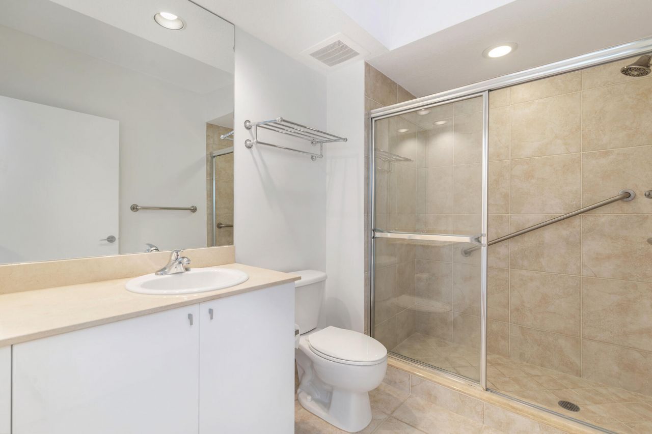 1551 N Flagler Drive, Unit 1511, West Palm Beach, FL 33401 Photo