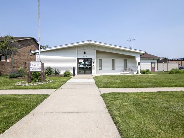 1115 Warner Avenue, Lemont, IL 60439