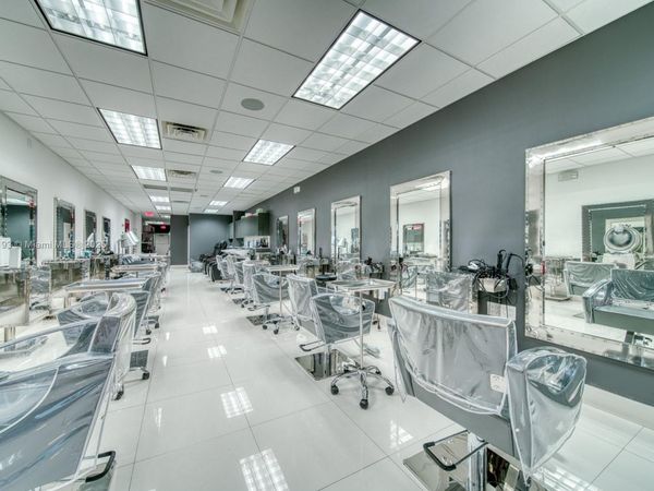 Beauty Salon For Sale In Pinecrest, Pinecrest, FL 33156