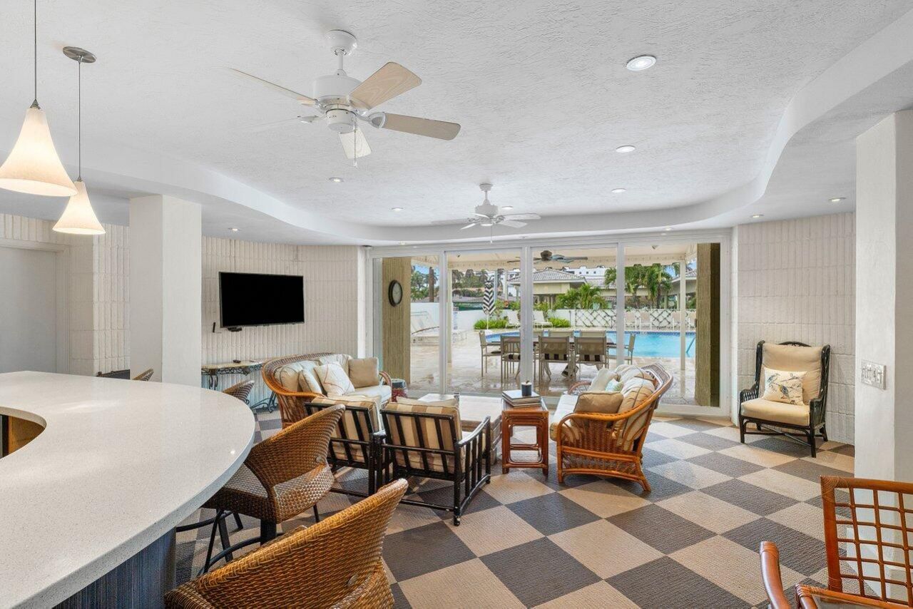 100 N Ocean Boulevard, Unit 211, Delray Beach, FL 33483 Photo