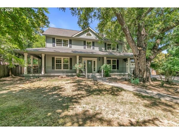245 JACKSON CREEK DR, Jacksonville, OR 97530