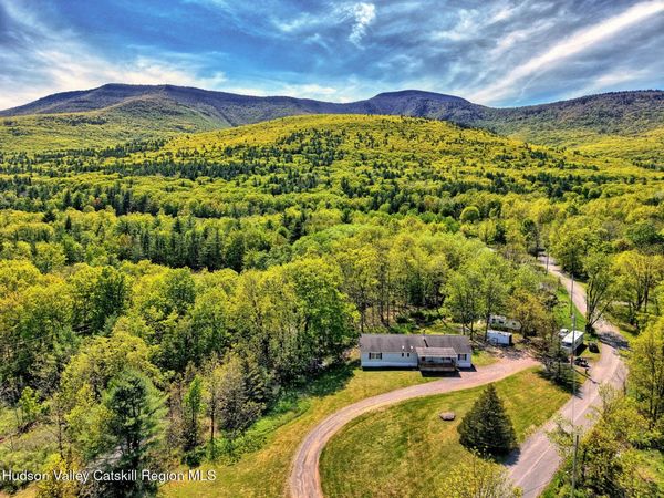 141 Jones Road, Round Top, NY 12473