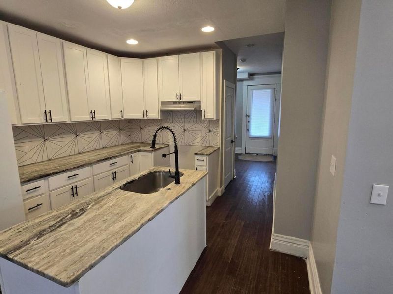 1035 Sullivant Avenue, Columbus, OH 43223 Photo 17