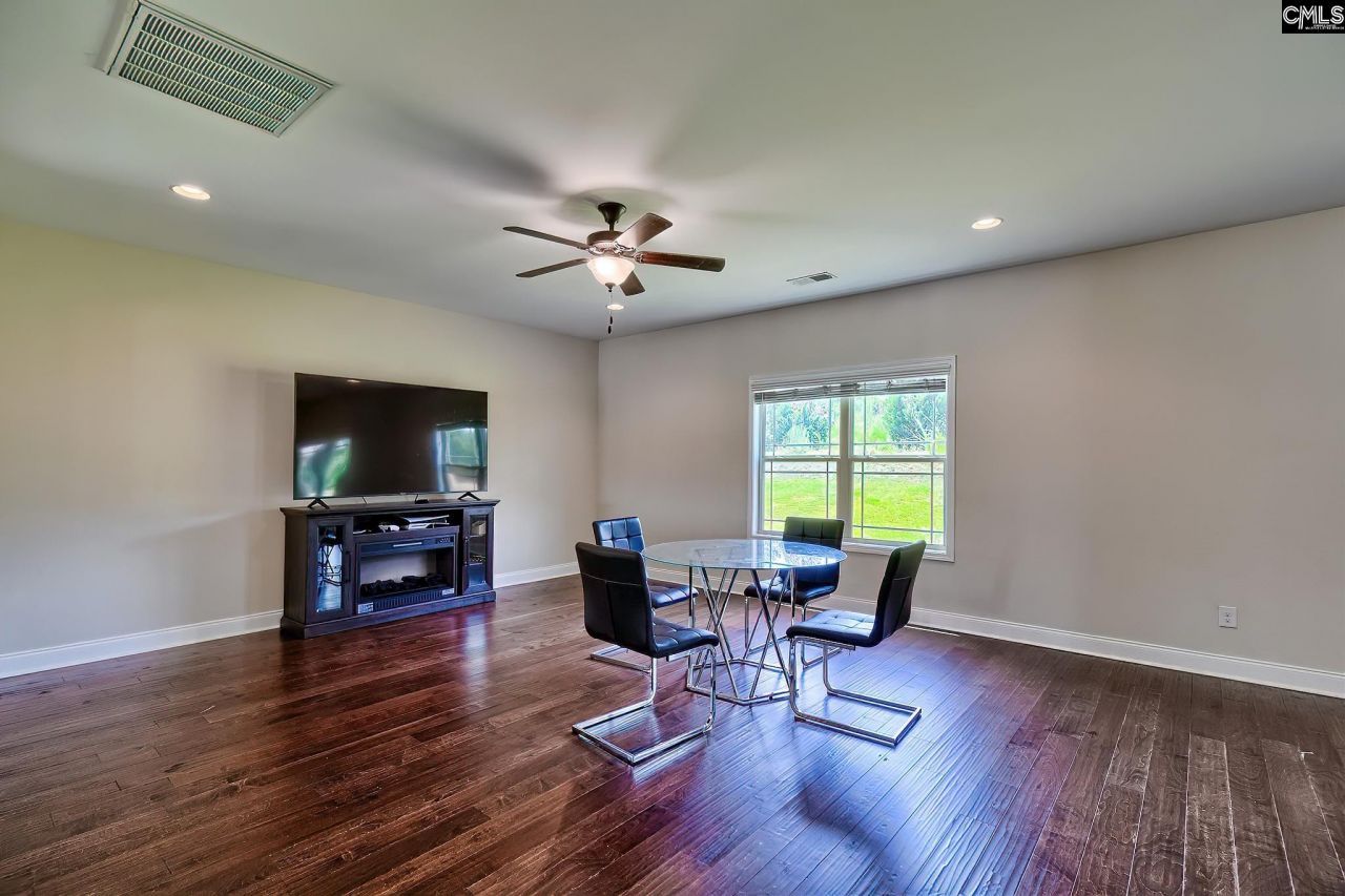 139 Shoals Landing Drive Photo 8