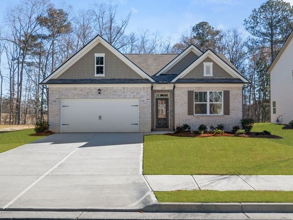 109 Crooked Lake Park, Villa Rica, GA 30180