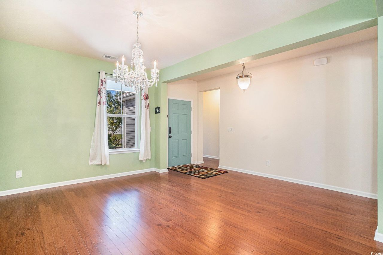 737 Lafayette Park Dr. Photo 14